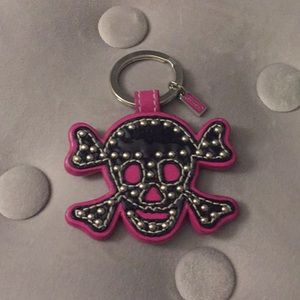Coach skull keychain